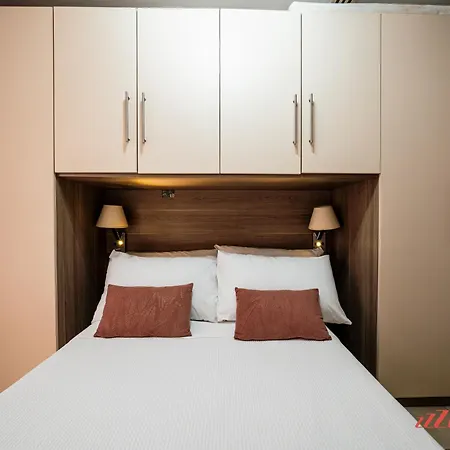 Marsaskala Duplex With Private Patio Near Promenade *