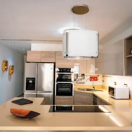 Marsaskala Duplex With Private Patio Near Promenade בית נופש *