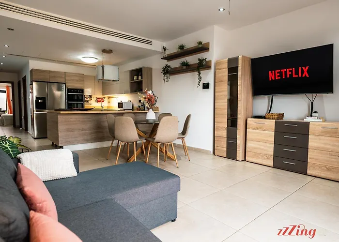 Dom wakacyjny Marsaskala Duplex With Private Patio Near Promenade Tas-Sienja